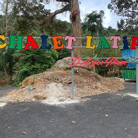 Chalet Latip D'Ayer Itam Hotell Kampong Ayer Hitam  Exteriör bild