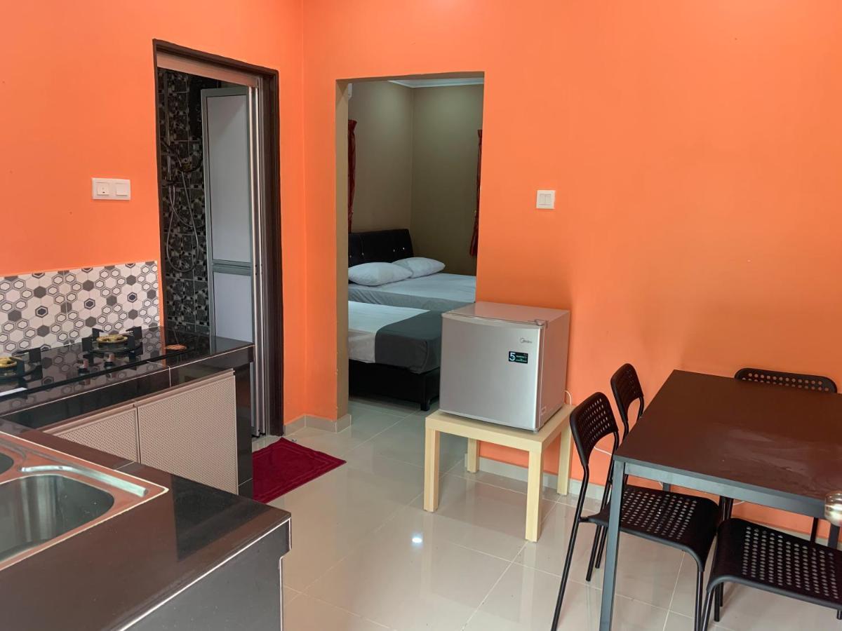 Chalet Latip D'Ayer Itam Hotell Kampong Ayer Hitam  Exteriör bild